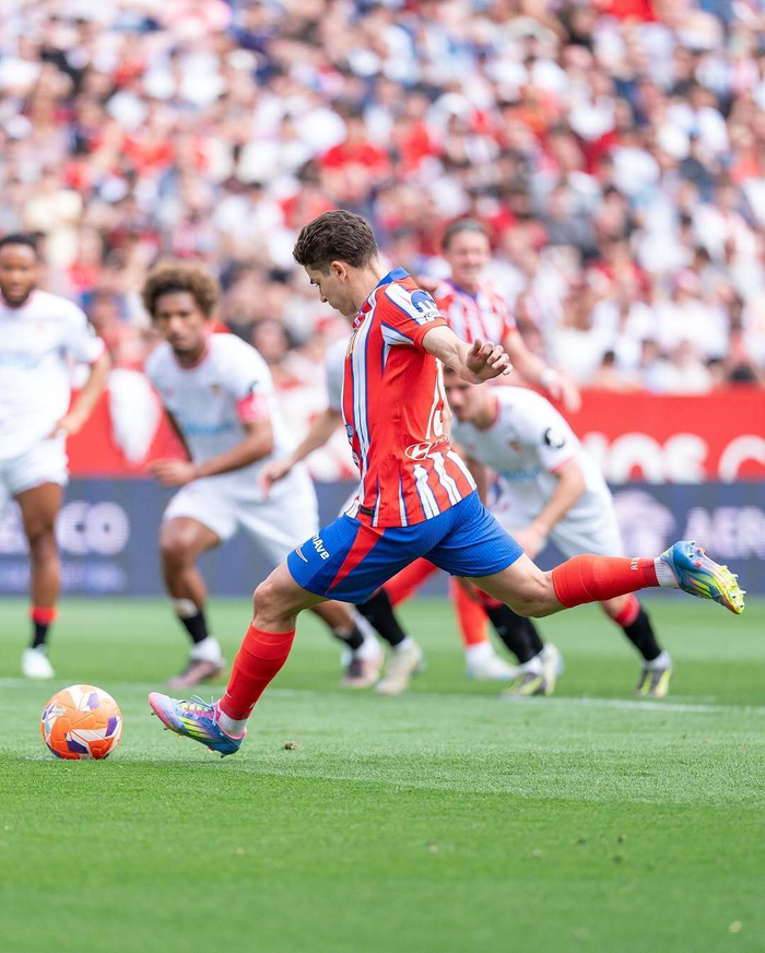 马竞准备迎接塞维利亚:城市德比的重压 马竞准备迎接塞维利亚:城市德比的重压